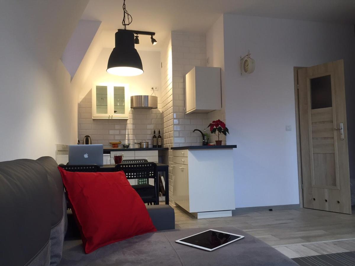 Mieszkanie Na Placu Solnym Breslavia Exterior foto