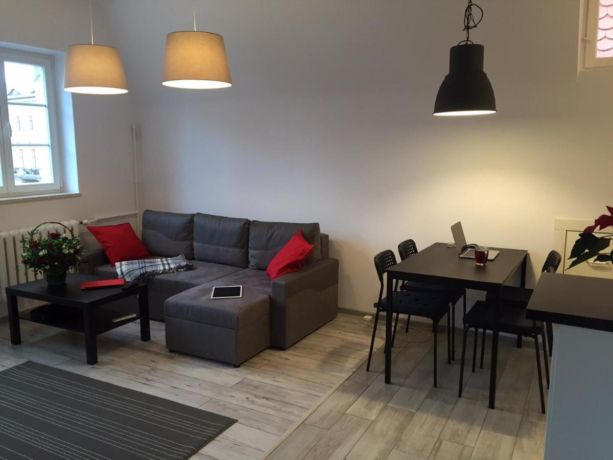 Mieszkanie Na Placu Solnym Breslavia Exterior foto